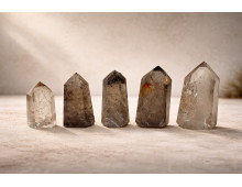 QUARTZ FUMÉ POINTE 6 À 10 CM