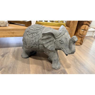 ÉLÉPHANT STATUE PIERRE GRAVÉE - BALI