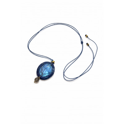 LABRADORITE SERTIE MACRAMÉ