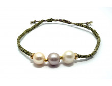 BRACELET RÉGLABLE PERLES D'EAU DOUCE ET MACRAMÉ