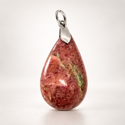RHODONITE