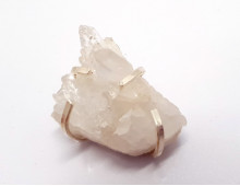 DRUSE PENDENTIF OU A POSER