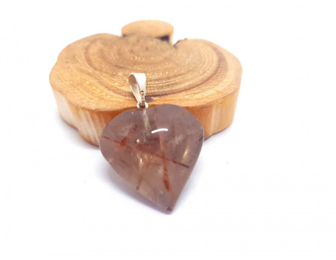 COEUR QUARTZ A INCLUSIONS